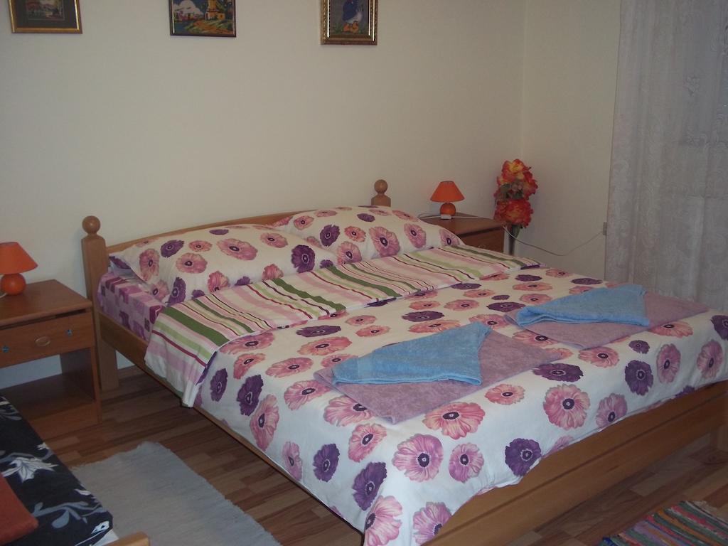 Rooms Zigic Korenica Exterior foto
