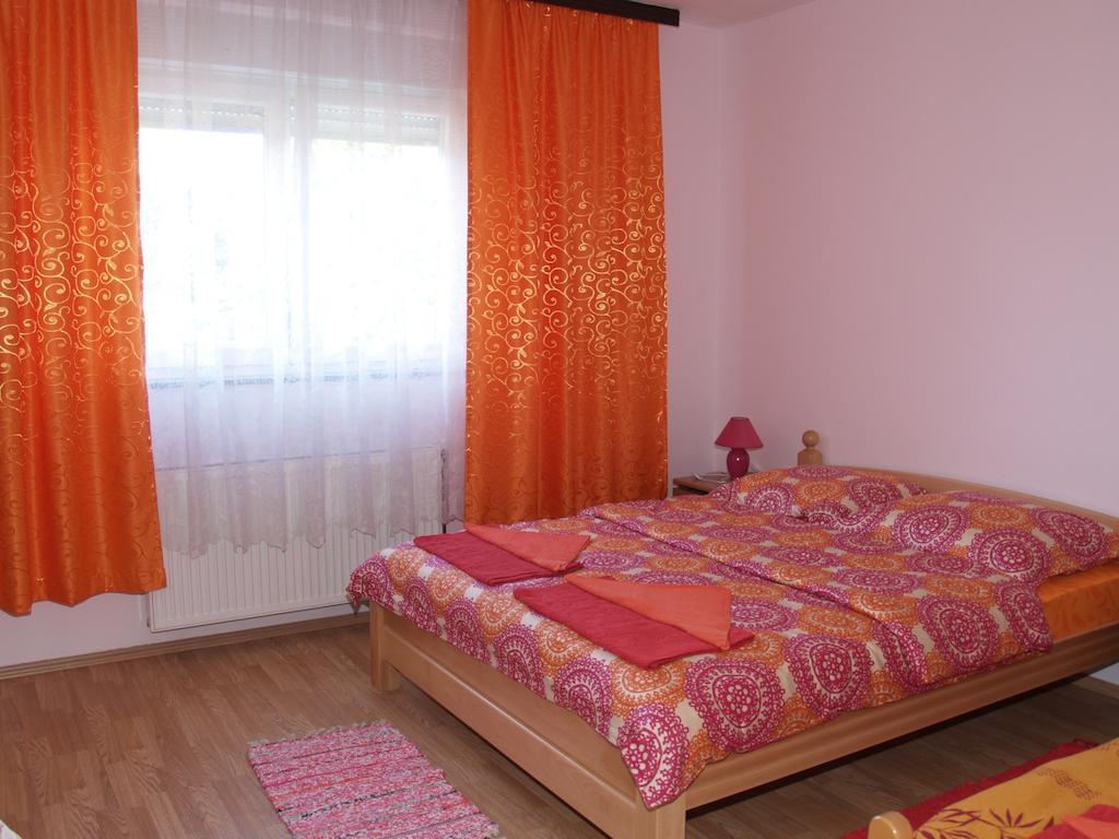 Rooms Zigic Korenica Cameră foto