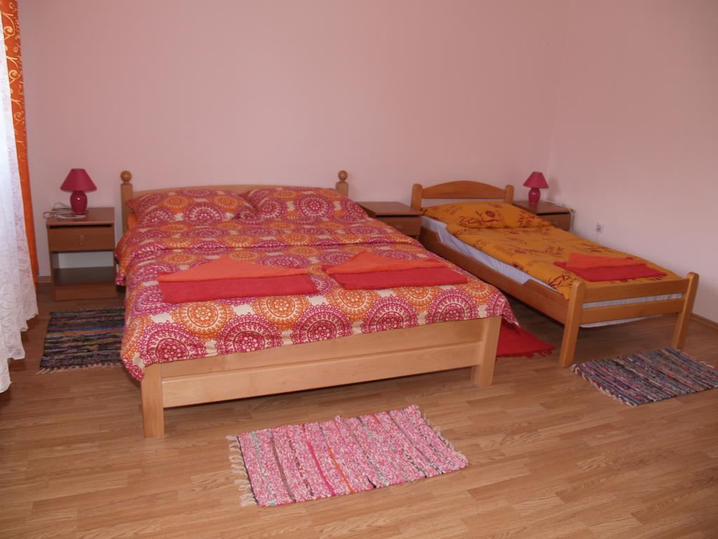 Rooms Zigic Korenica Cameră foto